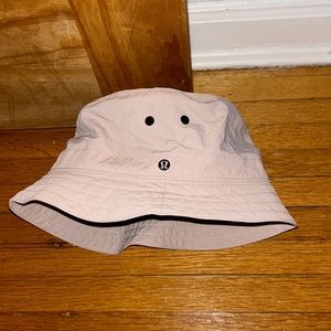 lululemon bucket hat